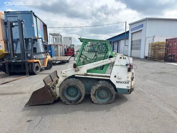 Kolový smykový nakladač Bobcat 741 / Deutz 26kW