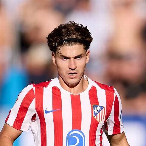 Liverpool plotted sensational Julian Alvarez swap transfer for 'unsettled' star