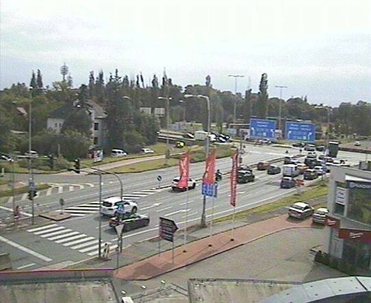Webová kamera - křižovatka Tesla - čas 16:00