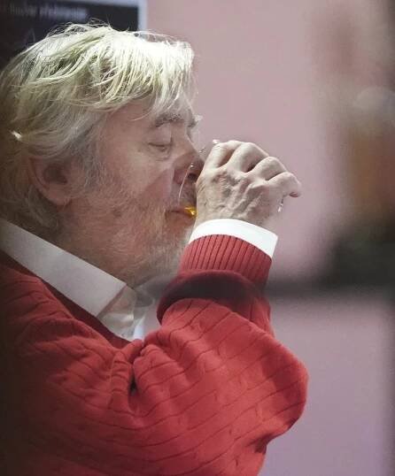 Herec byl jediný z rodiny, kdo mohl v restauraci pít alkohol.