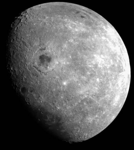 The far side of the Moon as seen by the Orion space capsule, Artemis 1 mission, 16 and 21 November 2022 Credit: NASA 