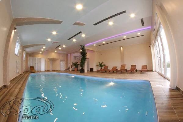 hotellux.rs – Nudi usluge prenoćišta, restorana i SPA centra.