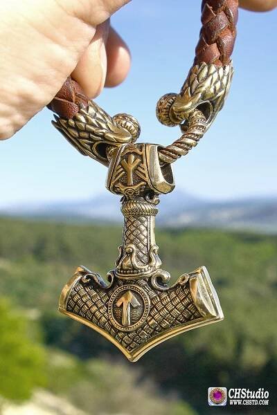 Thor's Hammer MJOLNIR with Valknut Luxury Leather Necklace