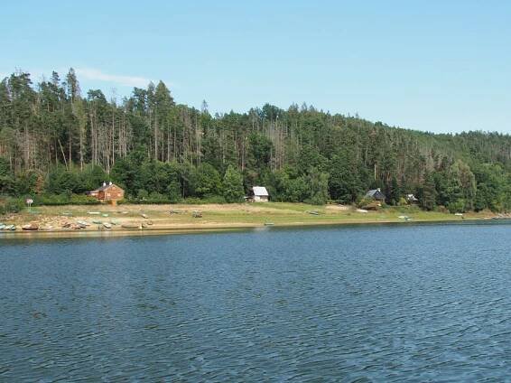 Dalešická přehrada, Koněšín