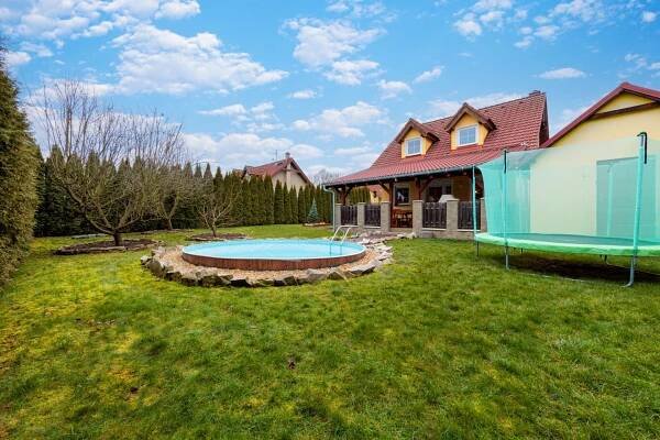 Prodej rodinného domu, 123 m², Nebanice - Vladimír Růžička - realitní makléř pro Karlovy Vary, Sokolov a Cheb | pro Karlovy