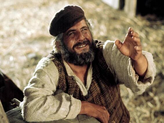 Murió Topol, el inolvidable actor y cantante del clásico 