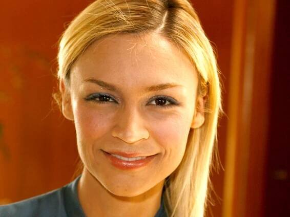 Samaire Armstrong