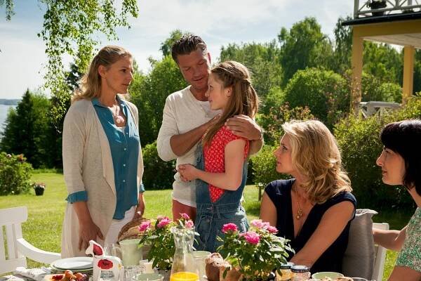 Sophie Schütt, Hardy Krüger Jr., Alina Freund, Claudelle Deckert, Miranda Leonhardt - Inga Lindström - Čtyři lásky - Z filmu
