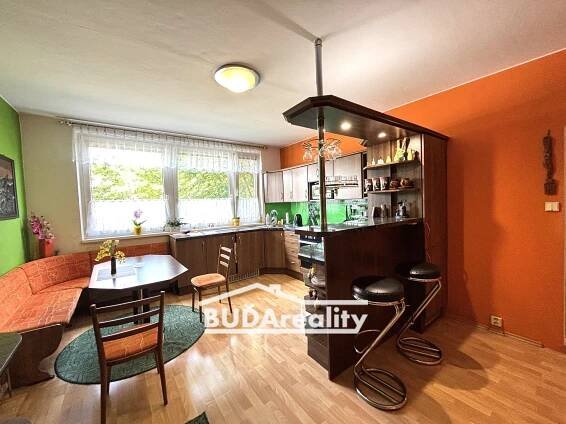 Prodej bytu 4+kk 72 m², Na Honech III, Zlín