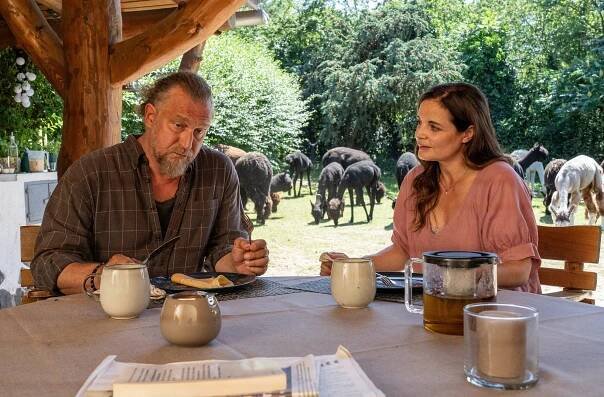 Moje máma veterinářka - In jedem Anfang liegt ein Zauber - Z filmu - Matthias Komm, Elisabeth Lanz