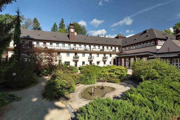 Hotel Eliška Velké Losiny – wellness a lázně na dosah