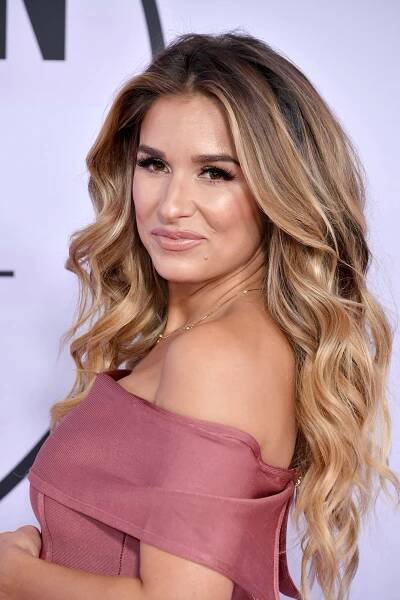 Jessie James Decker