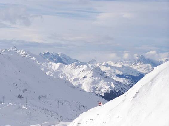 Category:Sankt Anton am Arlberg - Wikimedia Commons