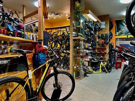 Apex bike prodejna fotka