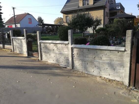 Betonové ploty Liberec | Montáž MPC