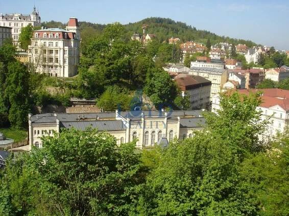 Prodej bytu s okouzlujícím výhledem o vel.3+1 v podílovém vlastnictví v Karlových Varech, Ondřejské ulici. | Loyd - reality
