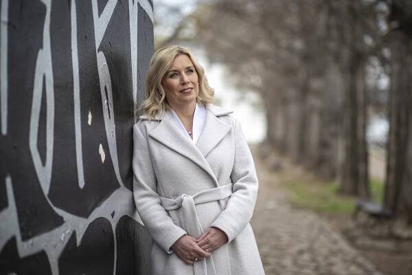 Nerudová podala přihlášku k prezidentské volbě. Odevzdala přes 80 tisíc podpisů
