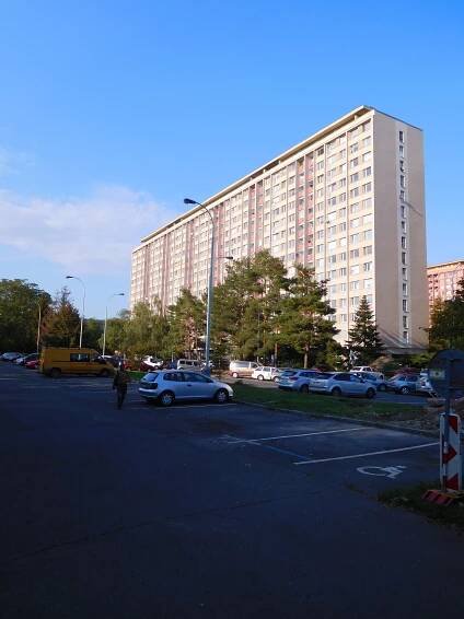 Soubor:Praha Kobylisy Kurkova.jpg – Wikipedie