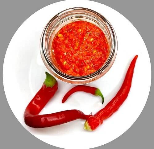 Domácí chilli pasta