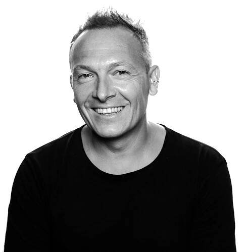Tom Lewis Russell - Portraiture & Headshots