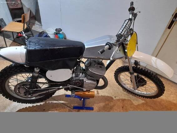 Inzeráty - Motocykly - Prodam cz 380 981 clasic
