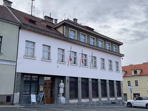 Nové Strašecí - městský úřad foto 4