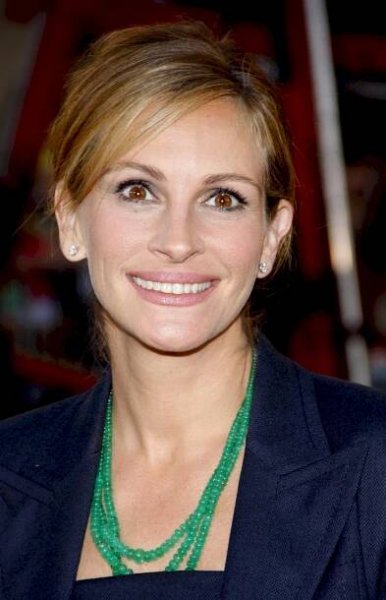 Julia Roberts: *28.10.1967, americká filmová herečka a příležitostná producentka