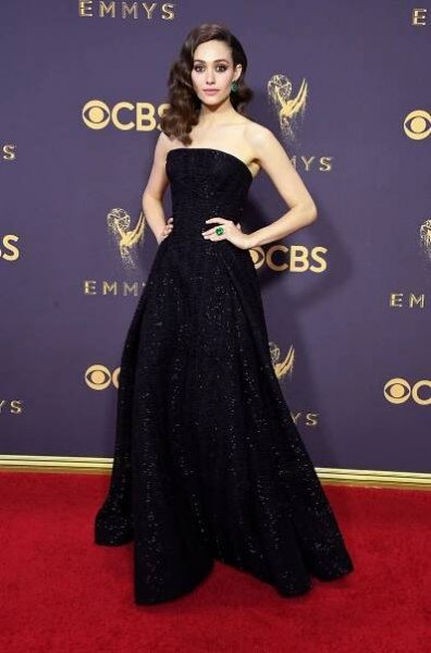 http://www.usmagazine.com/stylish/pictures/emmys-2017-red-carpet-fashion-what-the-stars-wore-pics-w503655/emmy-rossum-w503755