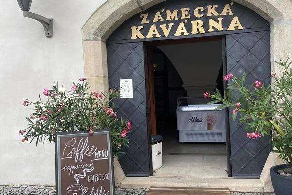Zámecká kavárna - Zámek Pardubice foto 1
