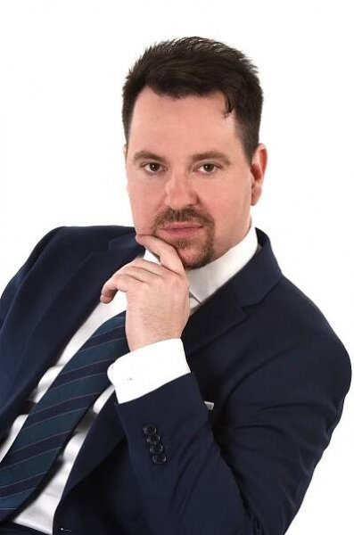 MEZISVĚT aneb ODPOČÍVEJ V POKOJI