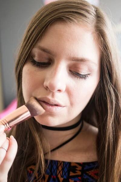 Make Lips Look Bigger by Covering Lip Lines with Concealer // Hello Rigby Seattle Beauty Blog