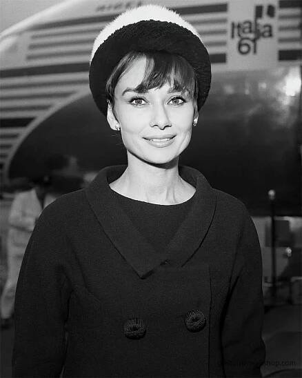 Audrey Hepburn Archives - Poster My Wall Shop