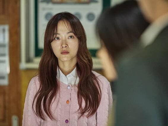 Lee Na-yeon (Lee You-mi) - Meet the Zombie-Fighting Teens of ‘All of Us Are Dead’