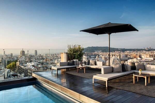 Nh Collection Barcelona Gran Hotel Calderon Exterior photo The hotel's rooftop pool