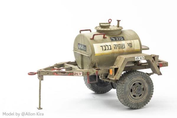 1/35 IDF Classic Trailed Water Tank 