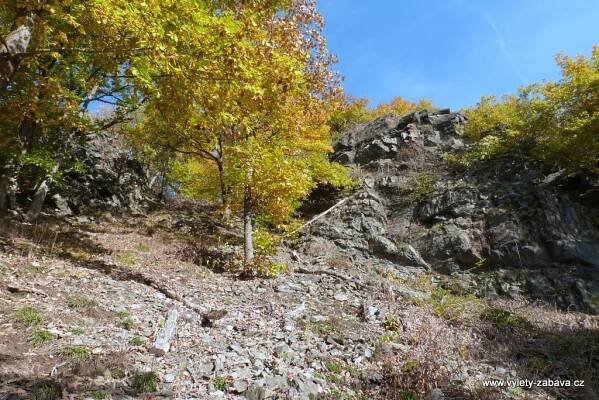 Naučná stezka Drbákov – Albertovy skály ve středním Povltaví