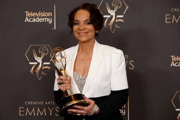 Jasmine Guy Net Worth | Celebrity Net Worth