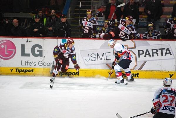Fotogalerie - 17. kolo: Sparta - Pardubice (Sezona 2011/2012)