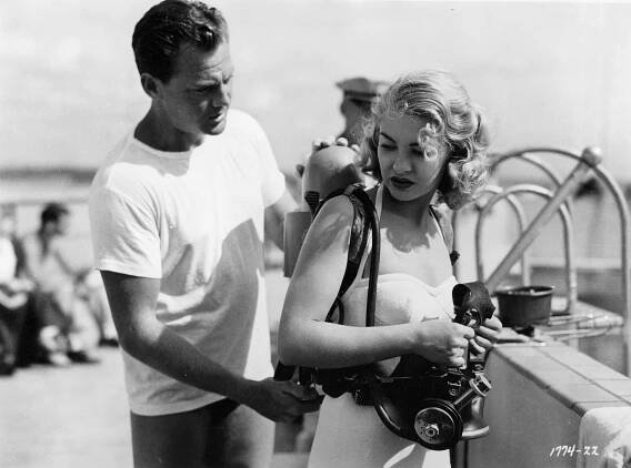 Pomsta netvora - Z filmu - John Agar, Lori Nelson