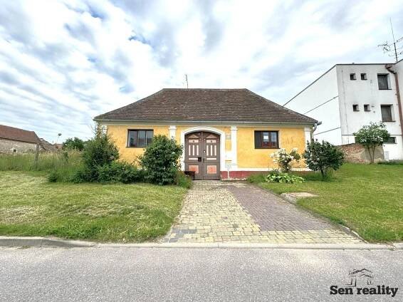 PRODEJ  rodinného domu  196 m2, celková 626 m2 Šatov, obrázek č. 1