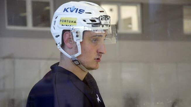 Bek Tomáš Jelínek se poprvé v kariéře upsal v cizině