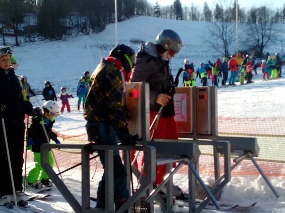 Nový sníh otevřel v Beskydech i malá lyžařská střediska