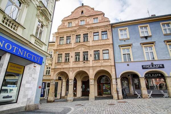 Pronájem bytu 2+kk, 90 m², Liberec II-Nové Město, Náměstí Dr. E. Beneše 14/15 | Realitní makléři Liberec - Jan a Miroslav
