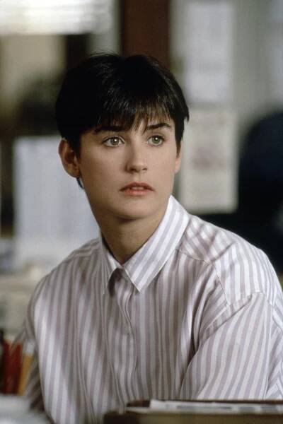Film Duch slaví 35 let: Demi Moore potvrdil status hvězdy a z Bruce Willise udělal hlupáka