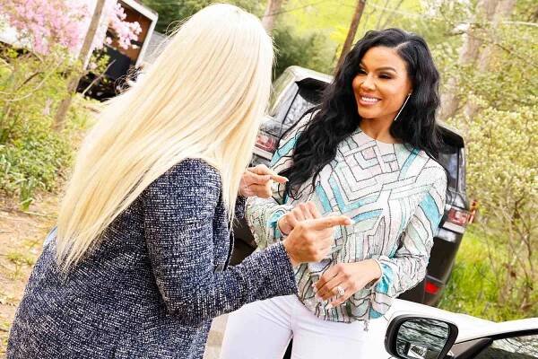 THE REAL HOUSEWIVES OF POTOMAC -- Pictured: Mia Thornton and Karen Huger