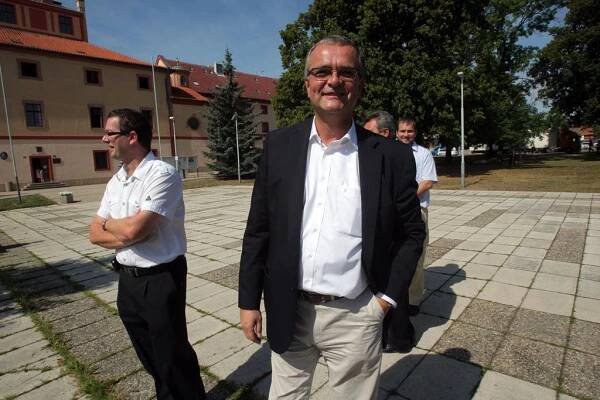 TOP a Starostové v Hostivici
