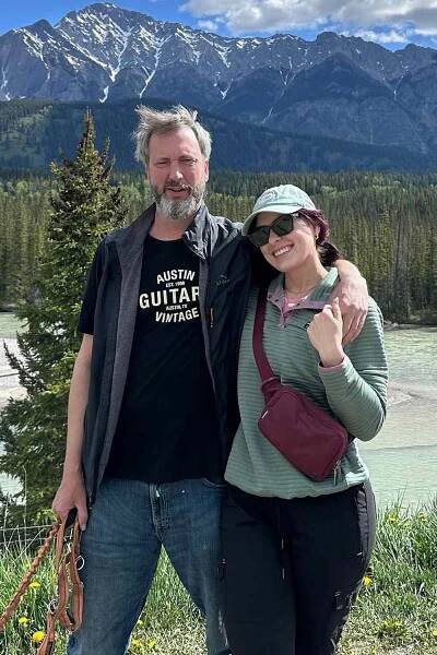Tom Green and Amanda Nelson on a hike together.