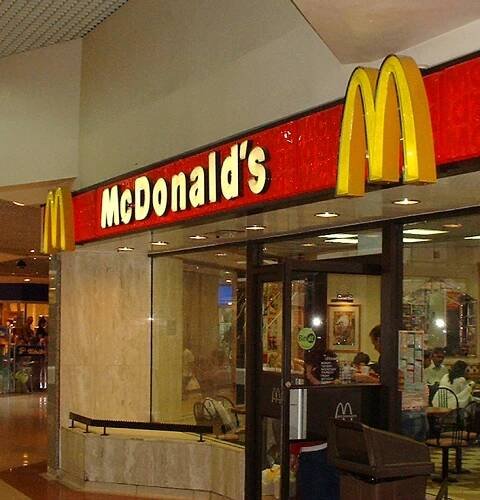Rusko uzavírá pobočky McDonald's