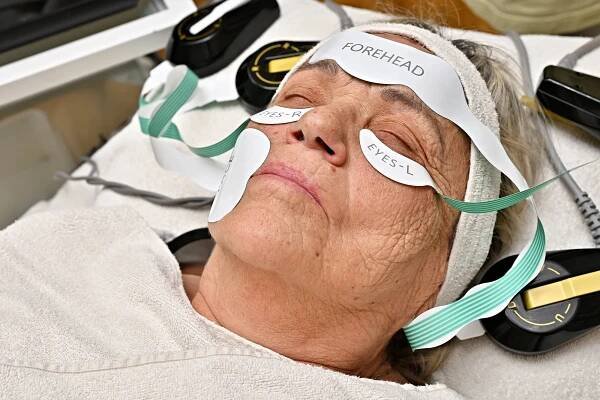 Omládněte o pár let: neinvazivní účinný lifting CPT Thermage nebo EMfacelift