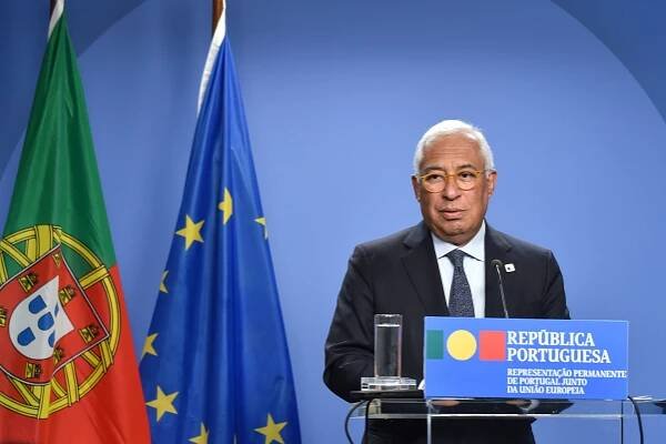 Spolčil se i s komunisty, prý si poradí i s Orbánem. Kdo je nový šéf Evropské rady António Costa